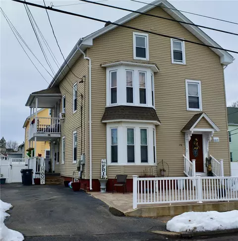 150 N Bend St, Pawtucket, RI 02860