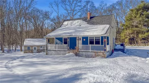 339 Hog House Hill Rd, Exeter, RI 02822