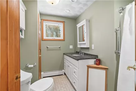 Bath - 339 Hog House Hill Rd, Exeter, RI 02822 photo 3 of 3