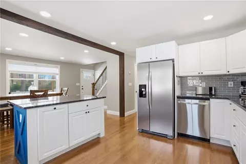 Kitchen - 339 Hog House Hill Rd, Exeter, RI 02822 photo 3 of 4
