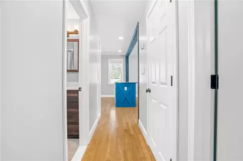 Entry Way - 339 Hog House Hill Rd, Exeter, RI 02822 photo 2 of 3