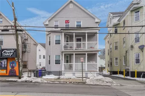 316 Valley St, Providence, RI 02908