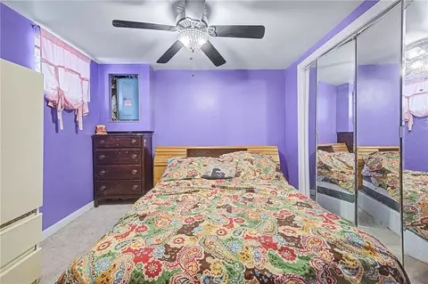 Bedroom - 374 Thibeault Ave, Woonsocket, RI 02895 photo 4 of 4