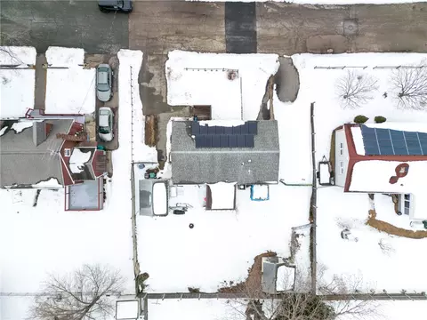 View/Area - 374 Thibeault Ave, Woonsocket, RI 02895 photo 1 of 2