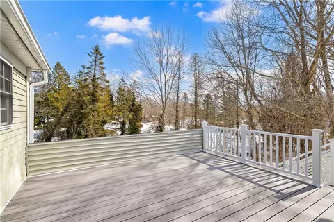 Exterior - 7 Schilke Dr, Westerly, RI 02891 photo 3 of 7