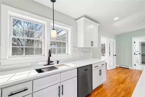 Kitchen - 7 Schilke Dr, Westerly, RI 02891 photo 3 of 3
