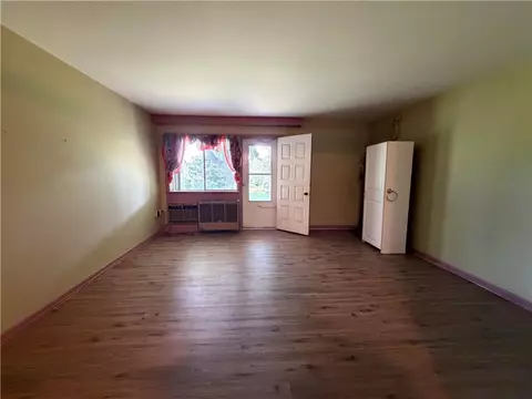 347 Main Rd #103, Tiverton, RI 02878