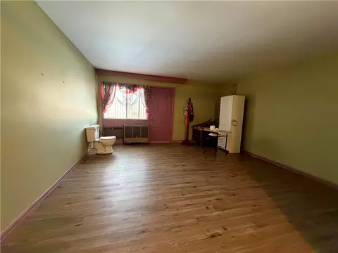 347 Main Rd #103, Tiverton, RI 02878