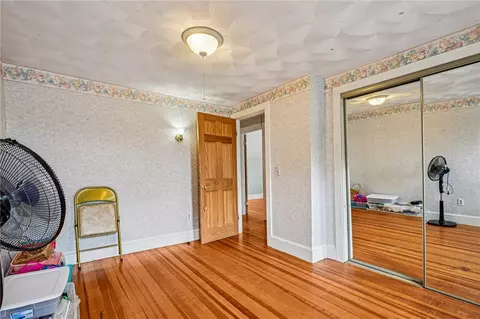 Bedroom - 26 Barton Ave, Warwick, RI 02889 photo 8 of 11