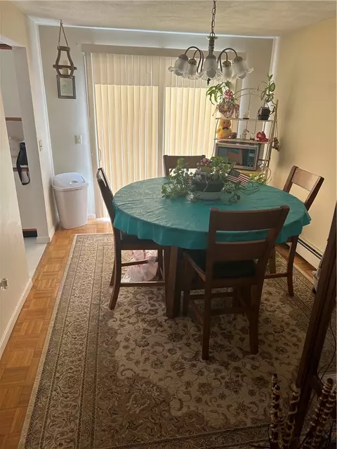 Dining - 36 Bleachery Ct, Warwick, RI 02886 photo 2 of 2