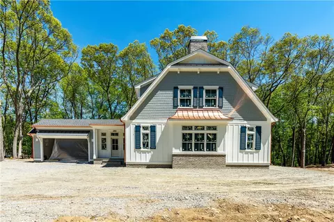 486 Greenbush Rd, East Greenwich, RI 02818