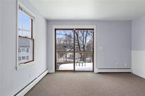 Bedroom - 32 Pilgrim Ave, Coventry, RI 02816 photo 2 of 4