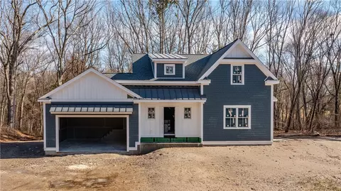 510 Greenbush Rd, East Greenwich, RI 02818