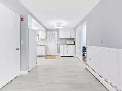 Entry Way - 1082 Hancock St, Fall River, MA 02721 photo 2 of 3