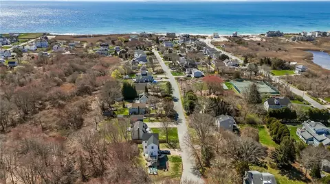 137 Rosebriar Ave, South Kingstown, RI 02879