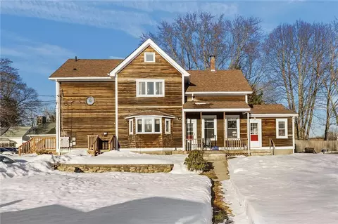 43 Laurel Hill Ave, Pascoag, RI 02859