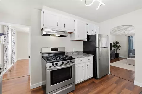 175 Pettaconsett Ave, Warwick, RI 02888 photo 14