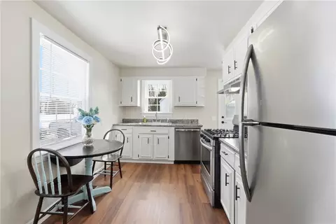 175 Pettaconsett Ave, Warwick, RI 02888 photo 11