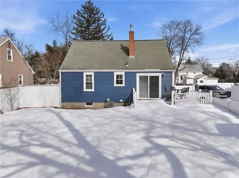 175 Pettaconsett Ave, Warwick, RI 02888 photo 27