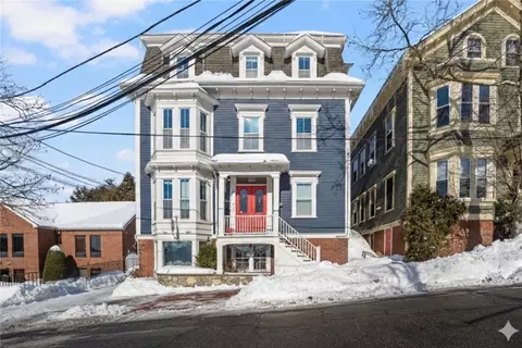 38 Transit St #3, Providence, RI 02906