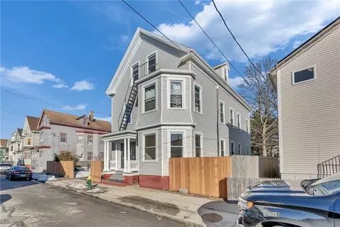 45 Wendell St, Providence, RI 02909