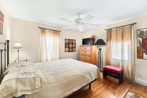 Bedroom - 205 Payton Ave, Warwick, RI 02889 photo 1 of 4