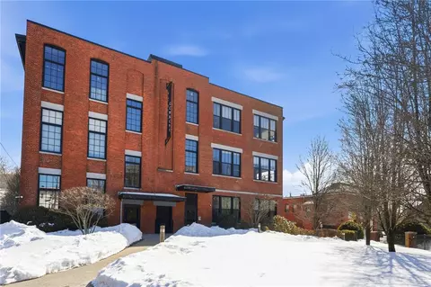685 Social St #313, Woonsocket, RI 02895