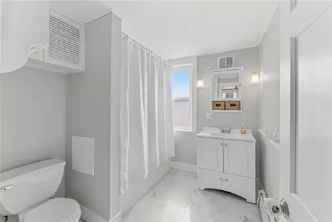 Bath - 16 Spring St, Westerly, RI 02891 photo 1 of 3