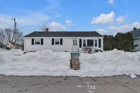 49 Ames St, Pawtucket, RI 02861