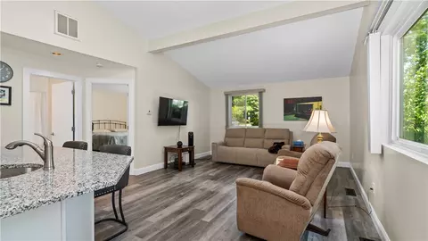 Living - 993 Williamsburg Cir, Warwick, RI 02886 photo 1 of 4