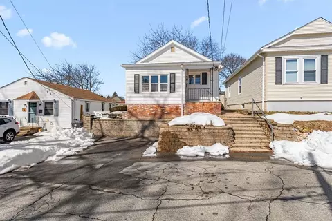30 Packard Ave, North Providence, RI 02911