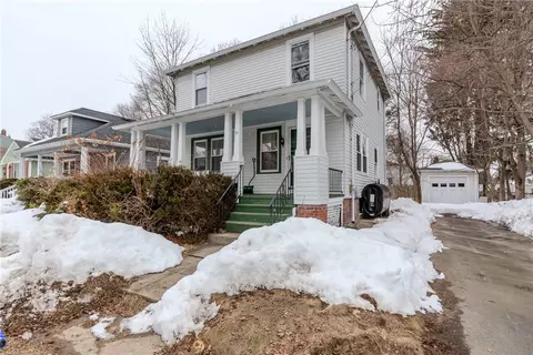 41 Wellesley St, North Providence, RI 02904