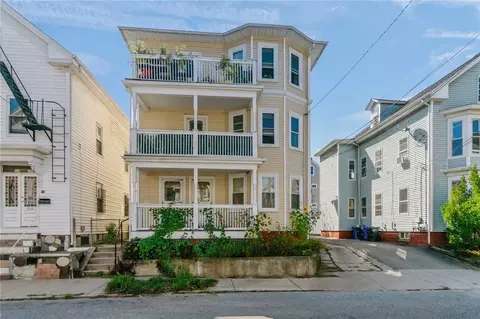 16 Ruggles St, Providence, RI 02908