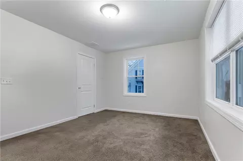 Bedroom - 40 Burnside Ave, Woonsocket, RI 02895 photo 4 of 5
