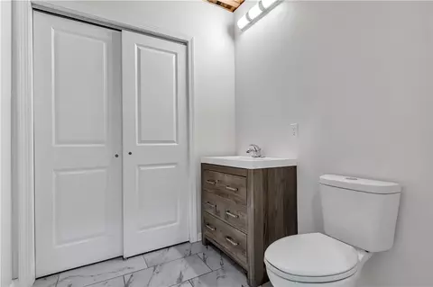 Bath - 40 Burnside Ave, Woonsocket, RI 02895 photo 6 of 6