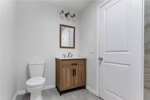 Bath - 40 Burnside Ave, Woonsocket, RI 02895 photo 3 of 6
