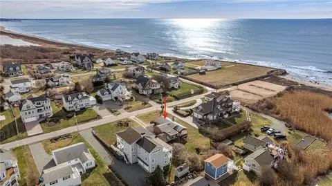 29 Coast Guard Ave, South Kingstown, RI 02879