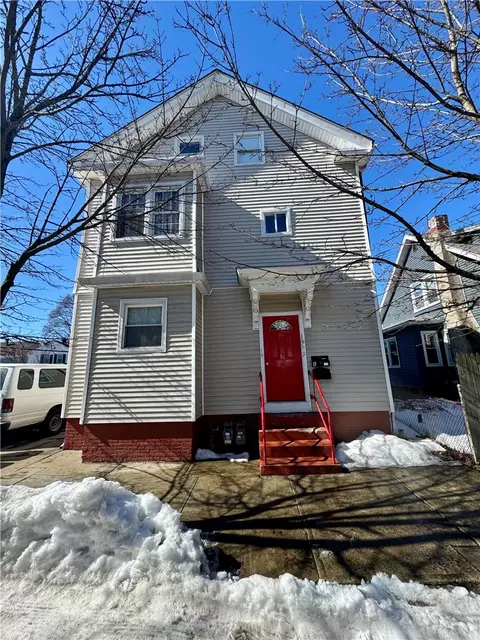 166 Lowell Ave, Providence, RI 02909