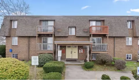 10 Josephine St #310, North Providence, RI 02904