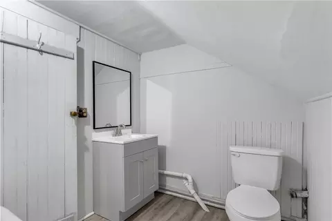 Bath - 107 Blackstone St, Woonsocket, RI 02895 photo 6 of 7