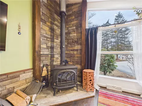 Living - 26 Edgewood Rd, Glocester, RI 02814 photo 2 of 6
