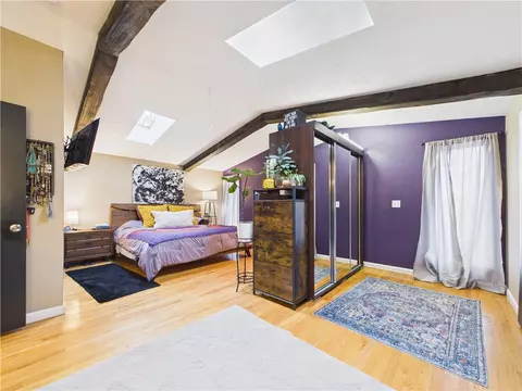 Bedroom - 26 Edgewood Rd, Glocester, RI 02814 photo 3 of 5