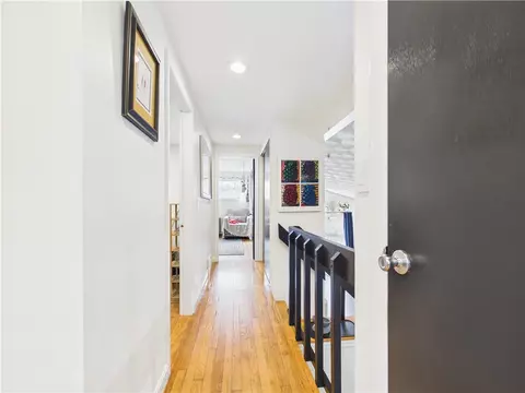 Entry Way - 26 Edgewood Rd, Glocester, RI 02814 photo 4 of 5