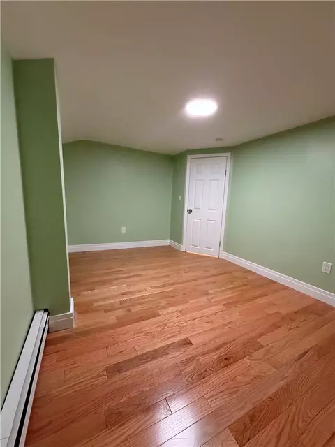 Bedroom - 228 Third Ave, Warwick, RI 02888 photo 3 of 4
