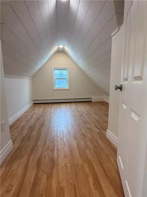 Bedroom - 228 Third Ave, Warwick, RI 02888 photo 4 of 4