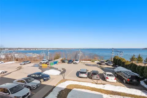 Exterior - 4080 Post Rd #011, Warwick, RI 02886 photo 2 of 3