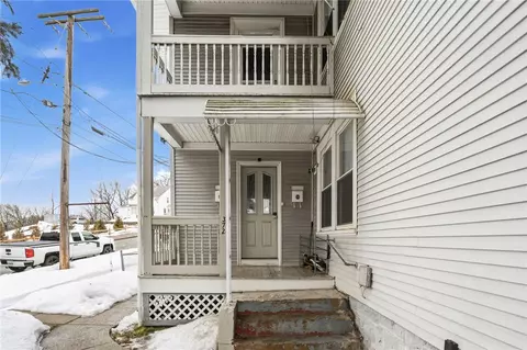 372 Cumberland Hill Rd, Woonsocket, RI 02895 photo 11