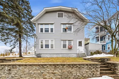 372 Cumberland Hill Rd, Woonsocket, RI 02895