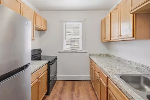 372 Cumberland Hill Rd, Woonsocket, RI 02895 photo 40