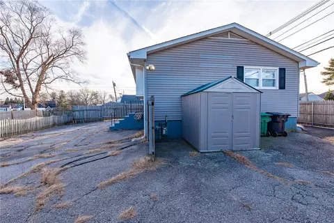1020 Warwick Ave, Warwick, RI 02888 photo 9